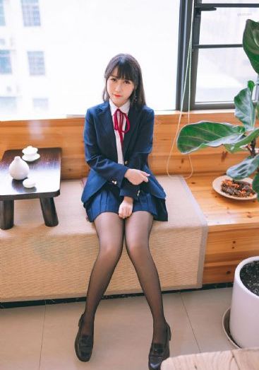 丰满双乳峰白嫩少妇成人网站_清晰免费影视在线观看