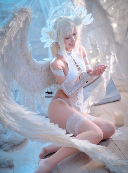 美女脱内衣全过程_影视大全在线观看